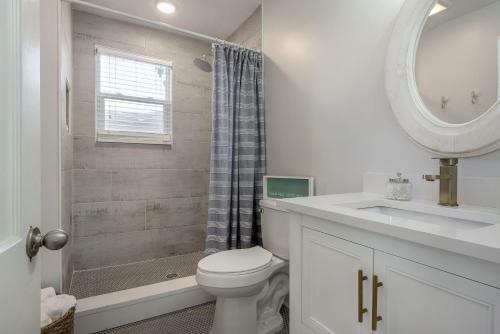 Fully Renovated Indian Rocks Beach Getaway