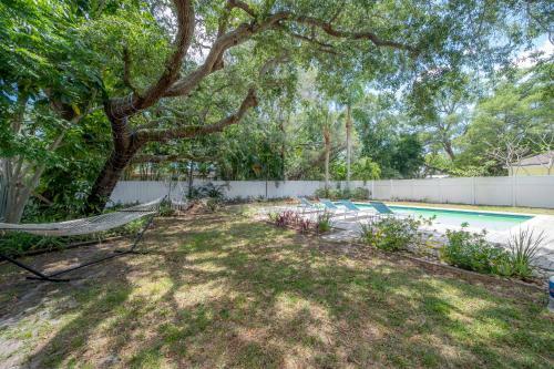 A Dream Vacation Home Only 5 Mins To Beaches And With Pool