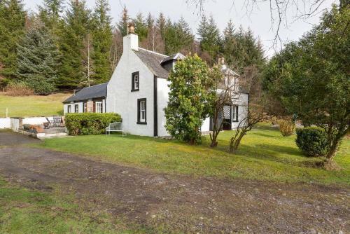 Spacious Characterful House W Views & Large Garden