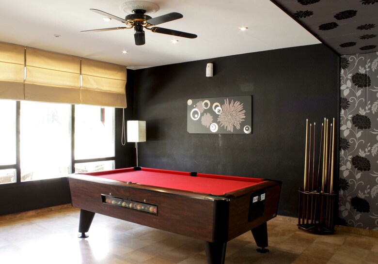 Monta�amar Hotel