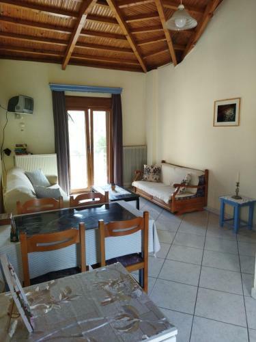 Apartamento Roxani Studios-apartments