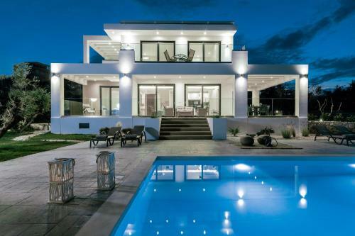 Valentino Luxury Villa