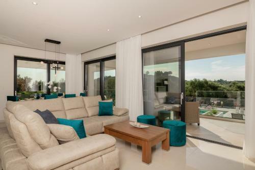 Valentino Luxury Villa