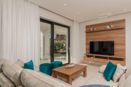 Valentino Luxury Villa