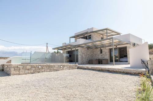 Aeonios Luxury Villa