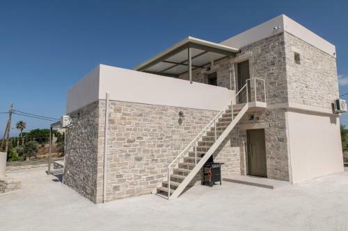 Aeonios Luxury Villa