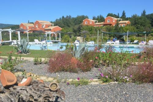 Hotel Pulades Resort