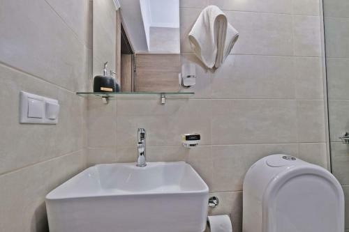Apartamento One-bedroom House, One Minute From Platanias Beach