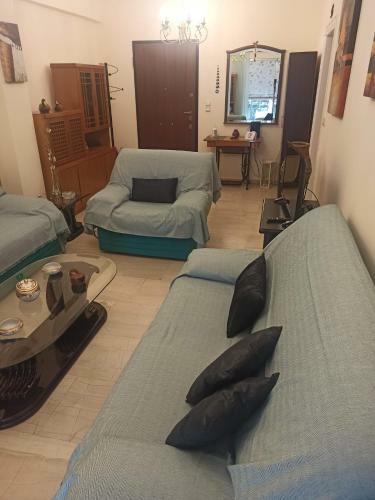 Comfortable Apartment 100m From The Sea