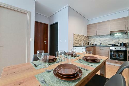 Stunning Apartment Located Close To Piraeus Port (?2)