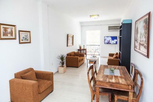 Fabulous Apartment In Pireaus!