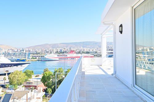 Charming Apartment With A Sea View Terrace (f1)