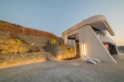 Fabulous Villa With Bunker And Private Beach