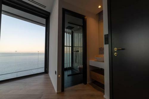 Fabulous Villa With Bunker And Private Beach