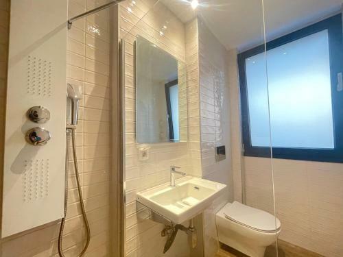 Villa Dahlia By The Sea