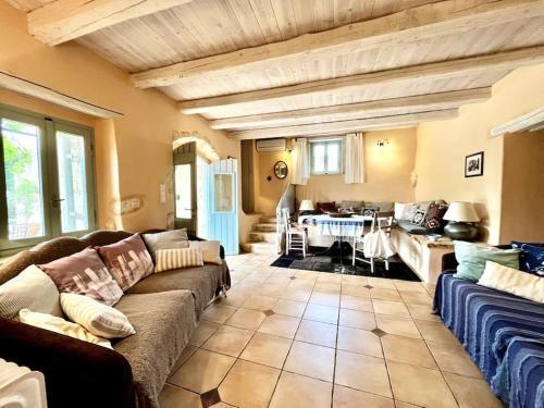 Maison Th�ia, Entre Mer Et Montagne Samonas