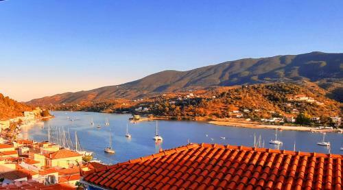 Apartamento Traditional House With Sea View ''mylos''