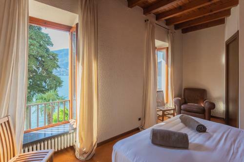 Front Lake Apartment With Private Funicular By Rent All Como
