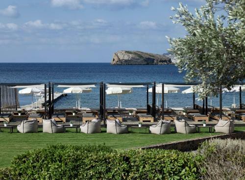 Aegeon Beach Hotel