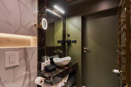 Wave Gold Apartment By Check-in