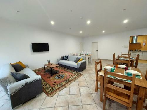 Hostal Wolley - Peniche Guesthouse