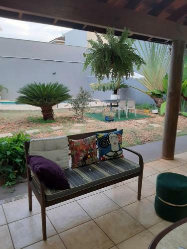 Hostal Casa De Hospede Com Piscina E Cozinha