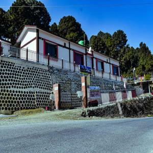 Lodge Anand Himalaya Resort