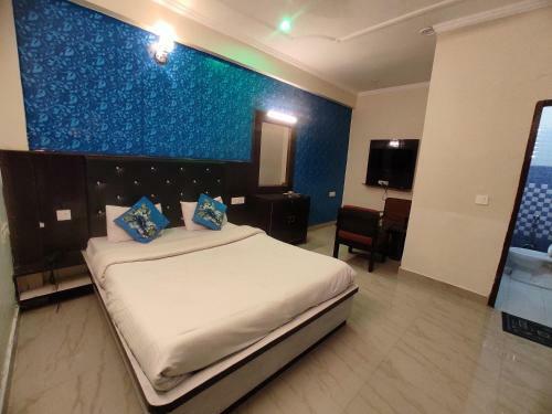 Hotel Raj Palace