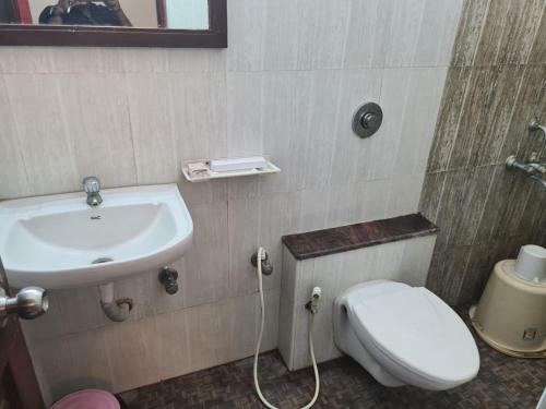 Hotel Nadaradjane Residency