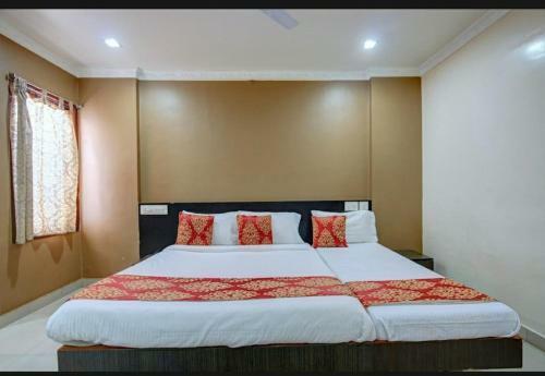 Hotel Nadaradjane Residency
