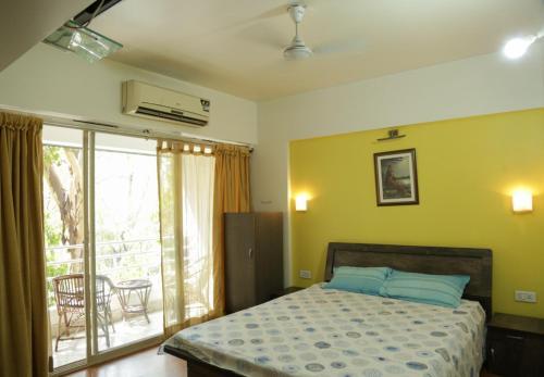 5 Min Walk To Osho Resort, Kp5