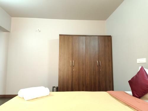 3bhk Service Apartment At Blue Ridge Hinjewadi