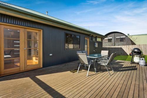 Sunset Holiday Retreat