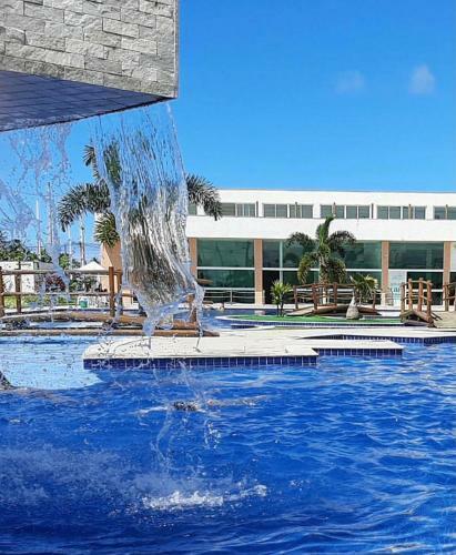 Apartamento Muro Alto Condom�nio Clube