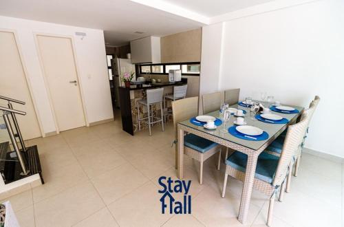 Casa Beira-mar Em Serrambi - 4 Qts - Piscina - Sh031