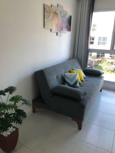 Apartamento Muro Alto Condom�nio Clube Flat 211