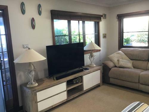 Bella Ohana - Oceanfront, Amazing Views, Relaxing