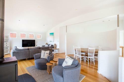 Nalu - Pet Friendly - 1 Min Walk To Beach
