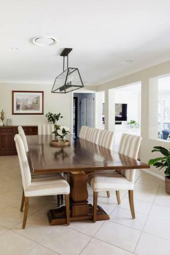 Chateau On Sydney's Northern Beaches