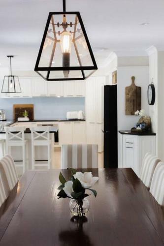 Chateau On Sydney's Northern Beaches