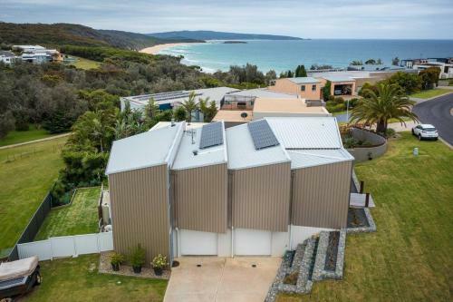 1 The Point - Award Winning Home