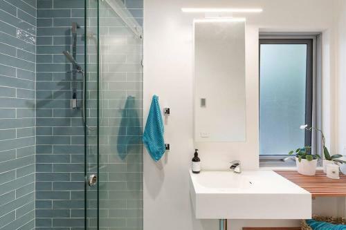 1 The Point - Award Winning Home
