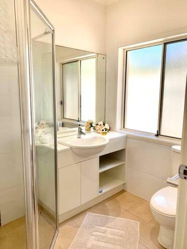 Sunset Ocean Views Esplanade 5 Br Sleeps 10