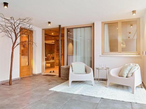 Superb Apartment In Schr�cken With Sauna And Pool