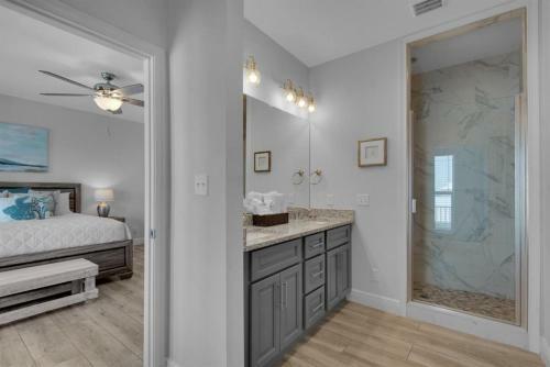 Toes In The Sand By Pensacola Beach Properties