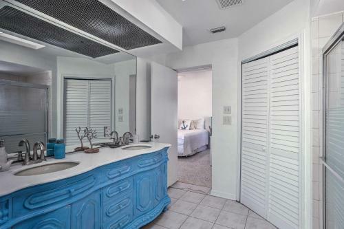 Palm City Canalfront Home With Tiki Hut And Dock!