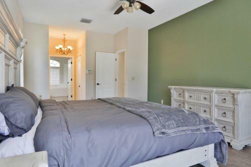 East Lake Retreat
