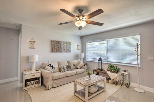Family Friendly Home About 1 Mi To Beach Parks!