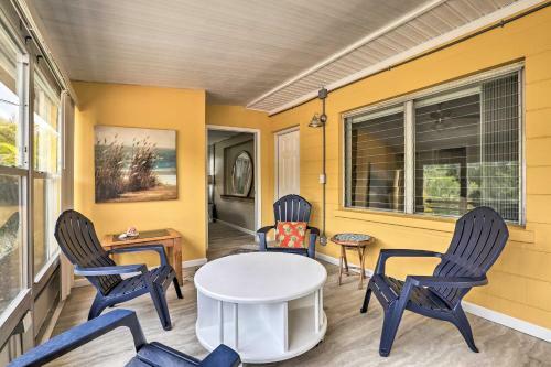 Fantastic Home With Fire Pit About 1 Mi To River!