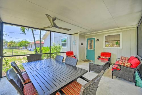Bright, Airy Naples Home Near Beach And Dining!